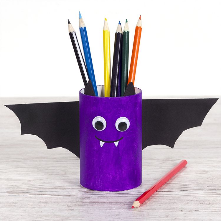 Bat Pen Pot