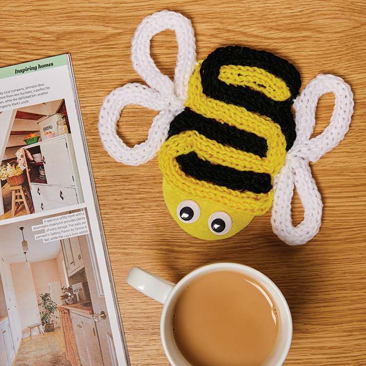 French Knitting Bee Coaster