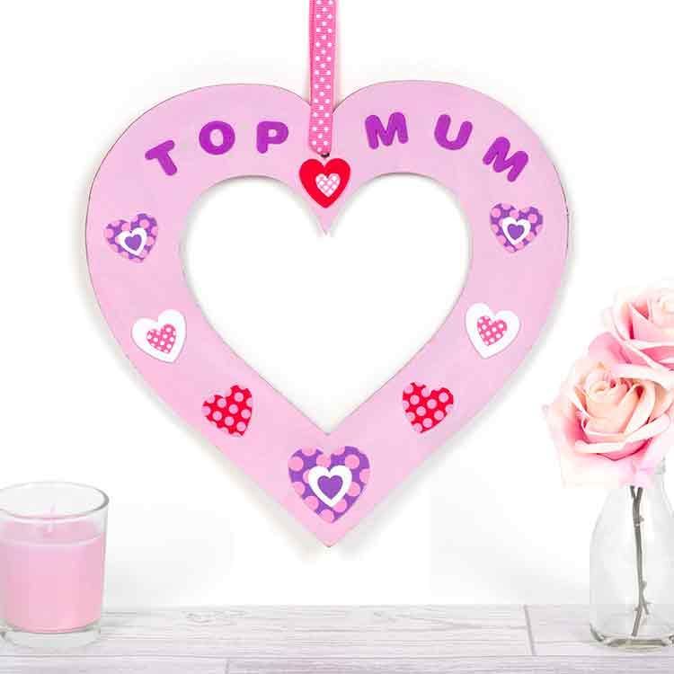 Top Mum Heart Wreath