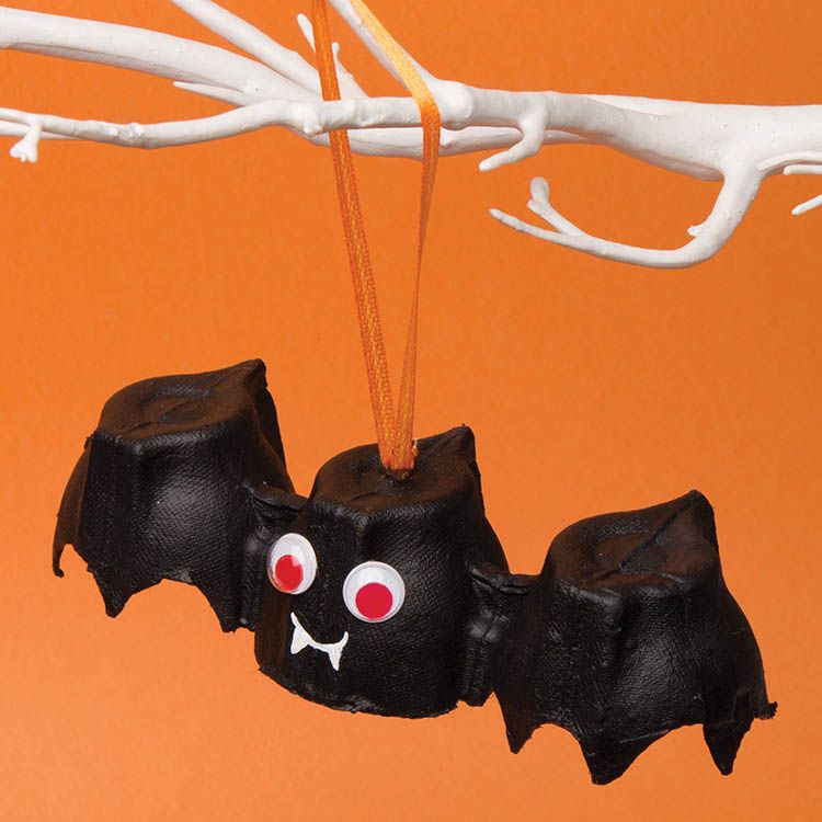 Spooky Hanging Bats