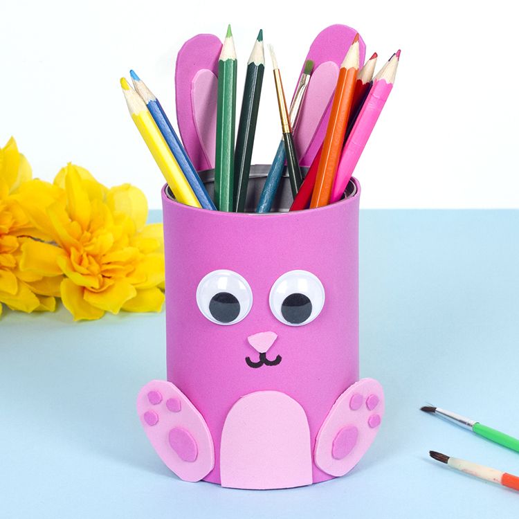 Bunny Pen Pot