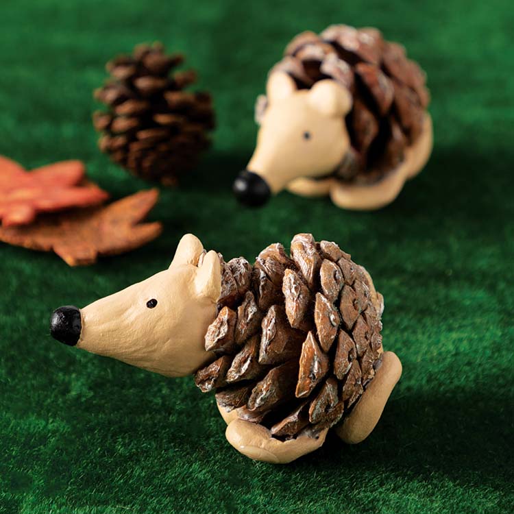 Mini Pinecone Hedgehog