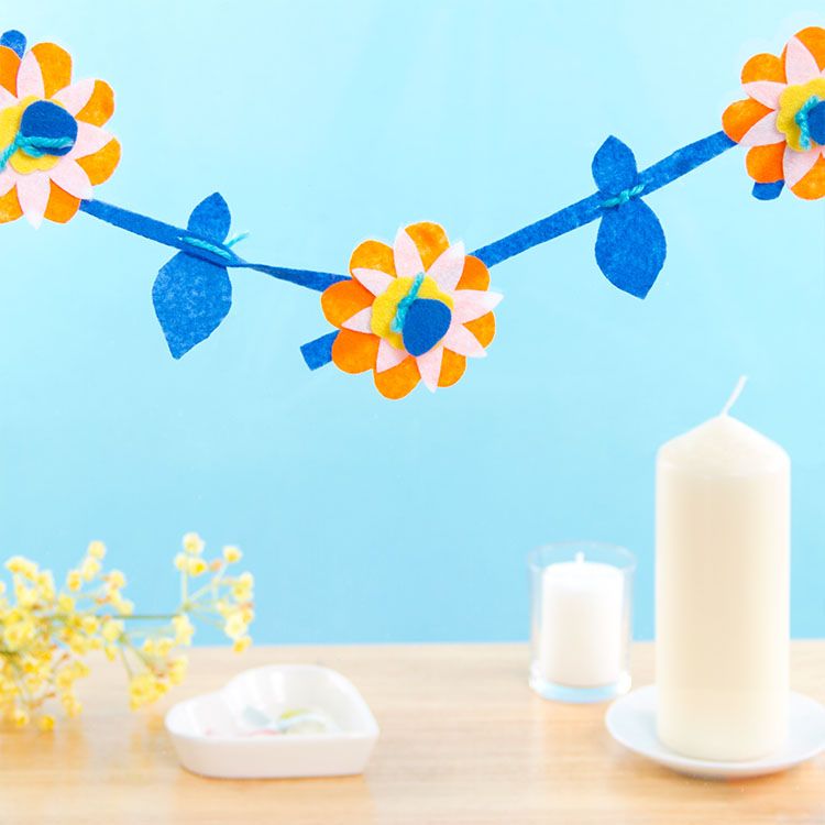 Daisy Chain Garland