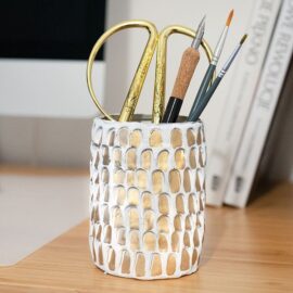 Textured Clay Can Desk Tidy