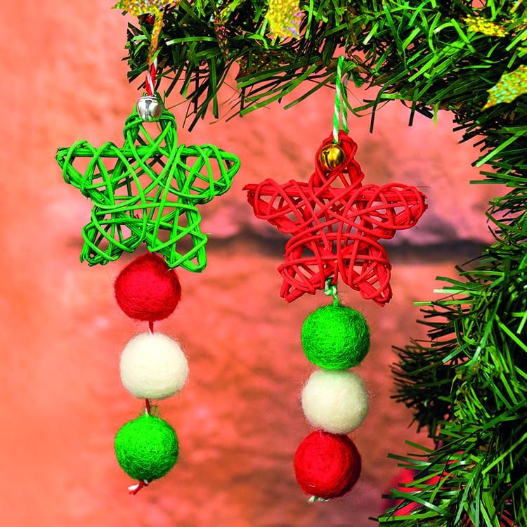 Rattan Star & Balls Tree Decorations