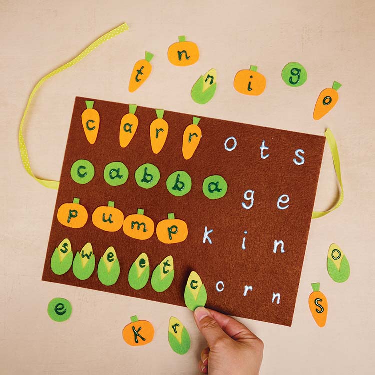 Harvest Felt Spelling Game