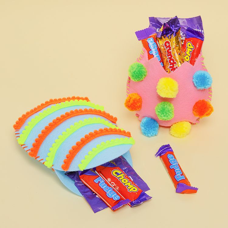 Easter Egg Treat Pouch