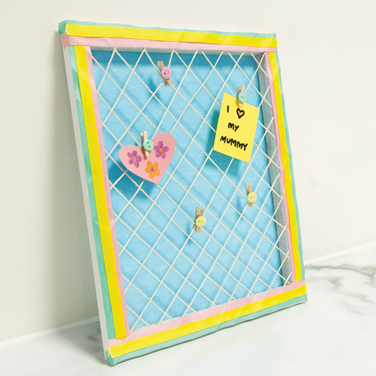 Reverse Canvas Memo Board