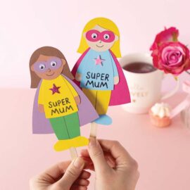 Super Hero Mum Puppets