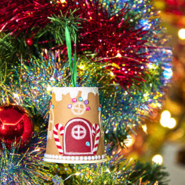 Gingerbread Cup Cottage