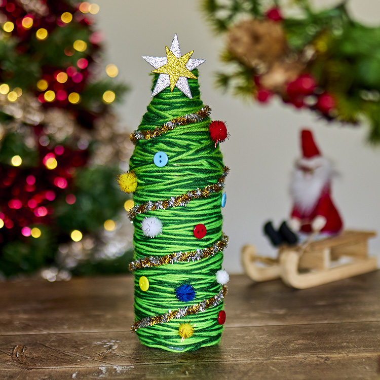 Yarn Wrap Water Bottle Christmas Tree