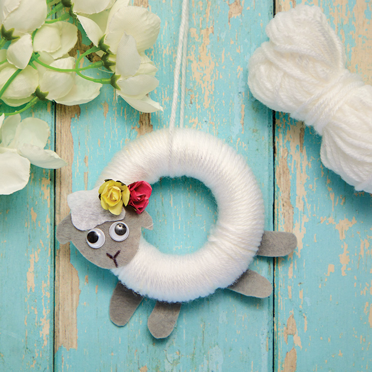 Woolly Sheep Wreath