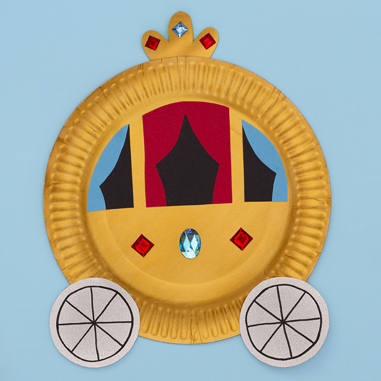 Paper Plate Royal Coach