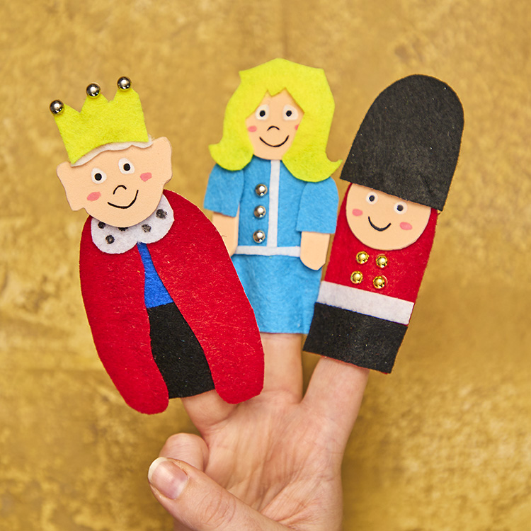 Coronation Finger Puppets