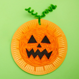 Paper Plate Pumpkin Weaving