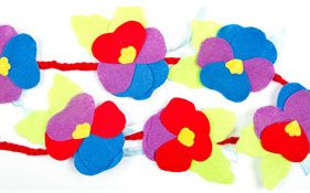 Felt Pansy Bunting