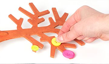 Button Jewellery Tree