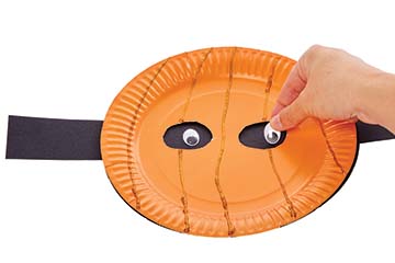 Moving Eye Pumpkin Plate