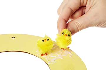 Fluffy Chick Wreath