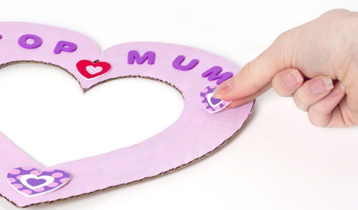 Top Mum Heart Wreath