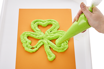 Shamrock Puffy Painting Picture