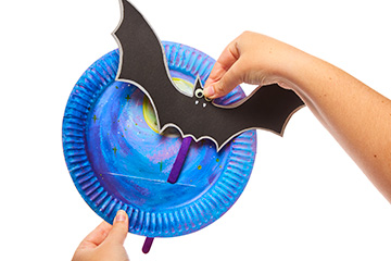 Interactive Paper Plate Bat