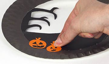 Spooky Paper Plate Scene