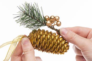 Gold & Silver Pinecone Decorations