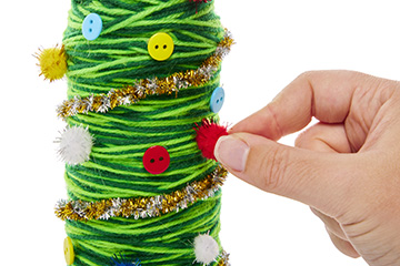 Yarn Wrap Water Bottle Christmas Tree