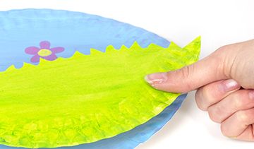 Interactive Spring Paper Plate Scene