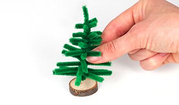 Pipe Cleaner Christmas Tree